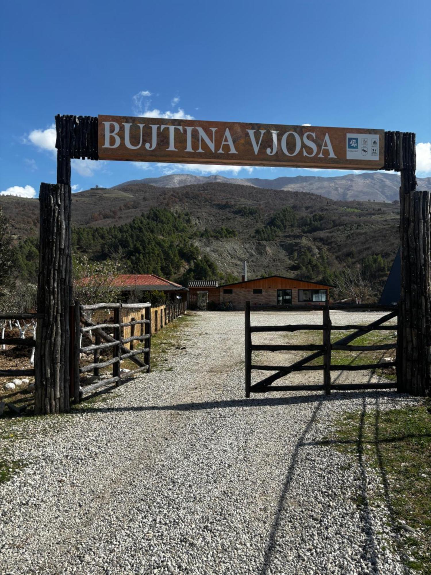 Bujtina Vjosa Hotel Memaliaj Kültér fotó
