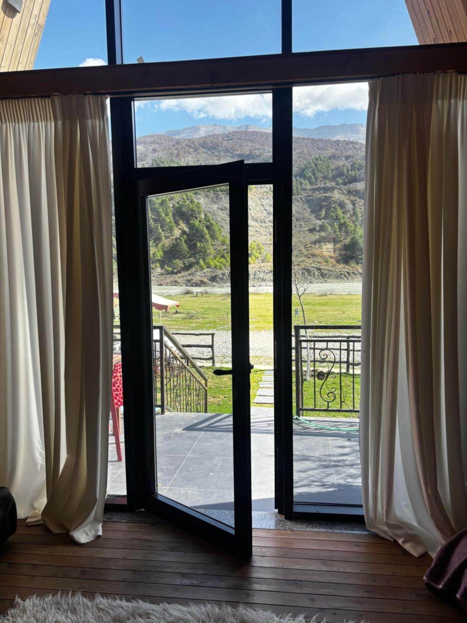 Bujtina Vjosa Hotel Memaliaj Kültér fotó